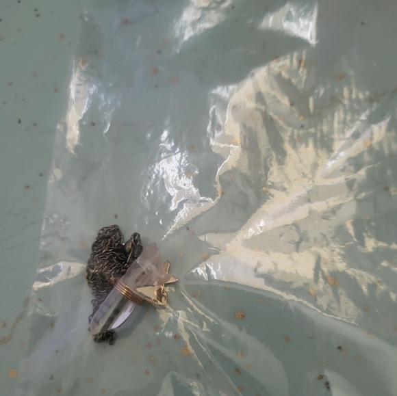 Necklaces - Picture 2 of 4